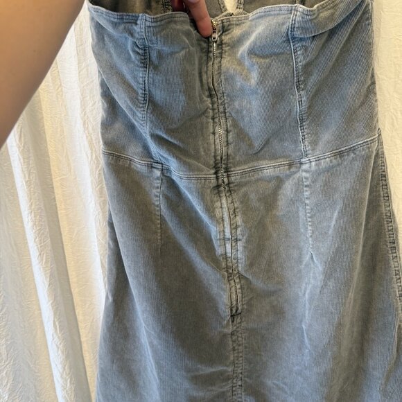 Urban Outfitters Alejandra Grey Corduroy Halter Open Back Mini Dress Size Large - Picture 4 of 7